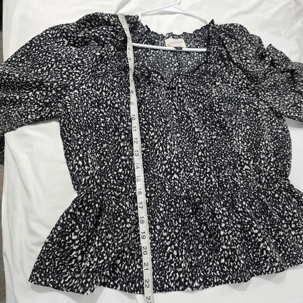 Universal Thread Womens Top Size Large Boho Ruffle Ren Faire - Picture 5 of 7